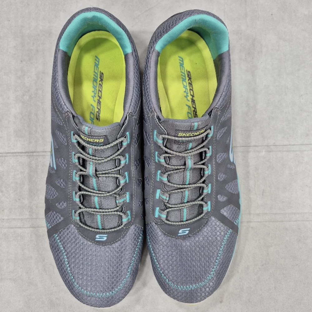 Skechers Hyped Lightweight Sneakers women's 11 gray tiel slip on bungee laces - Picture 2 of 11